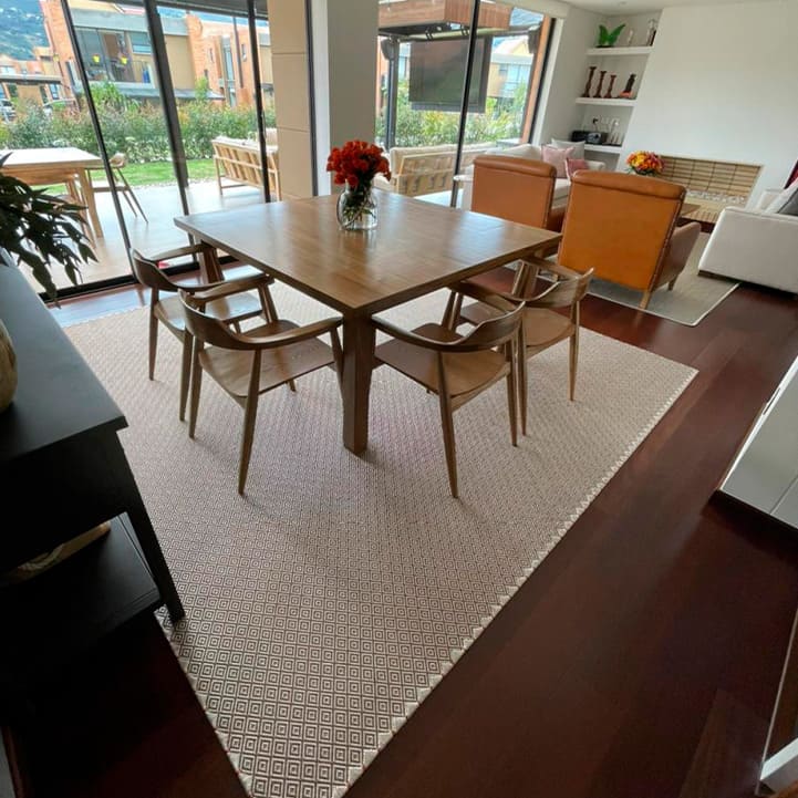 Tapetes de nylon y seda